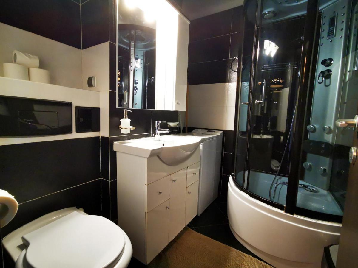 Studio G By Mrg Apartments Bucureşti Exterior foto